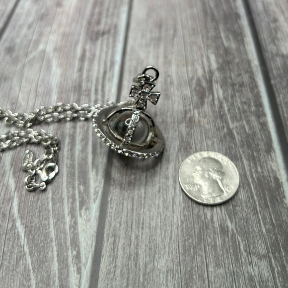 VIVIENNE WESTWOOD *AS IS, NEEDS FIXING!* Orb Rhinestone Silver Pendant Necklace - Picture 16 of 16